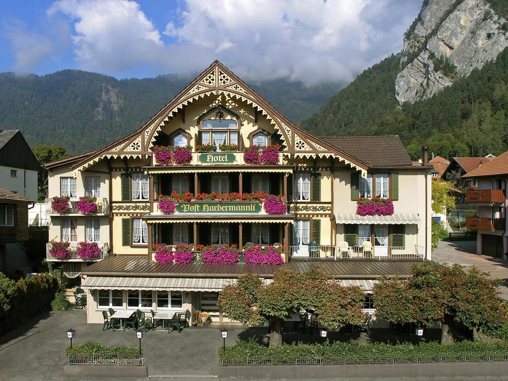 Post Hardermannli Hotel Unterseen Buitenkant foto
