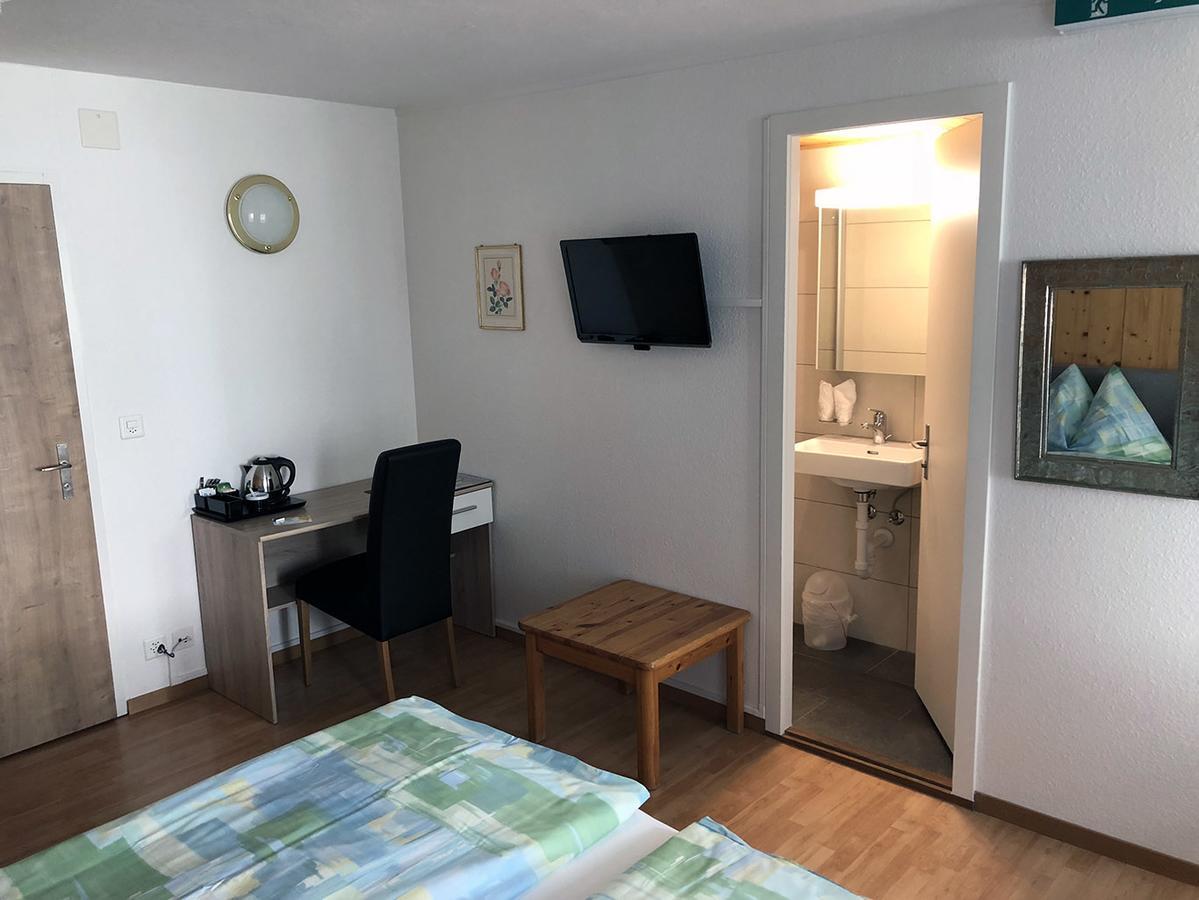 Post Hardermannli Hotel Unterseen Buitenkant foto